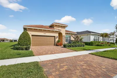 9318 SW Miracoli Way, Port St. Lucie – Single Family Residence for rent