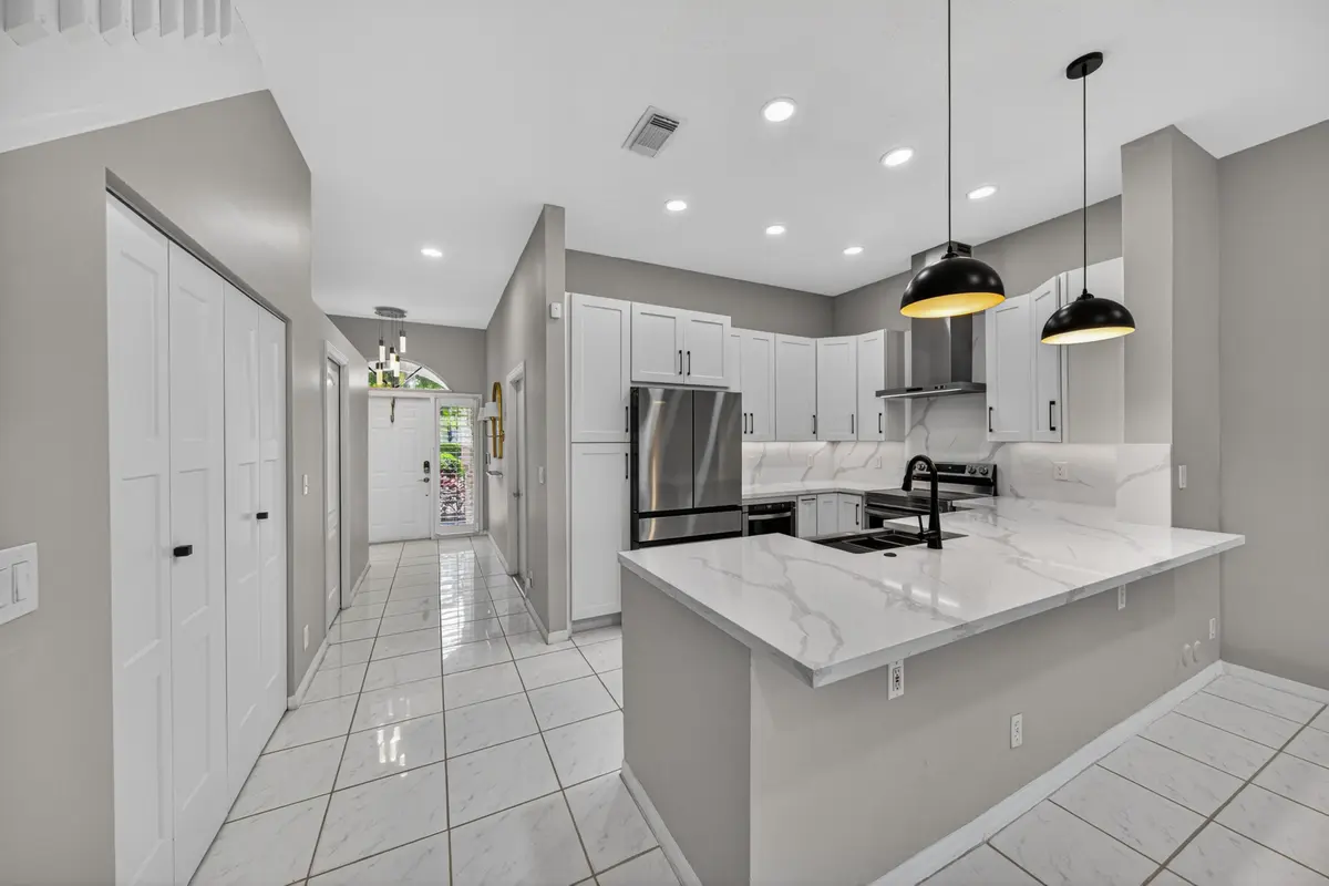 villarroel-12 at 835 NE 17th Way, Fort Lauderdale
