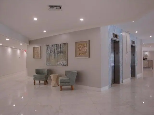 Elevators at 3546 S Ocean Boulevard 923, South Palm Beach