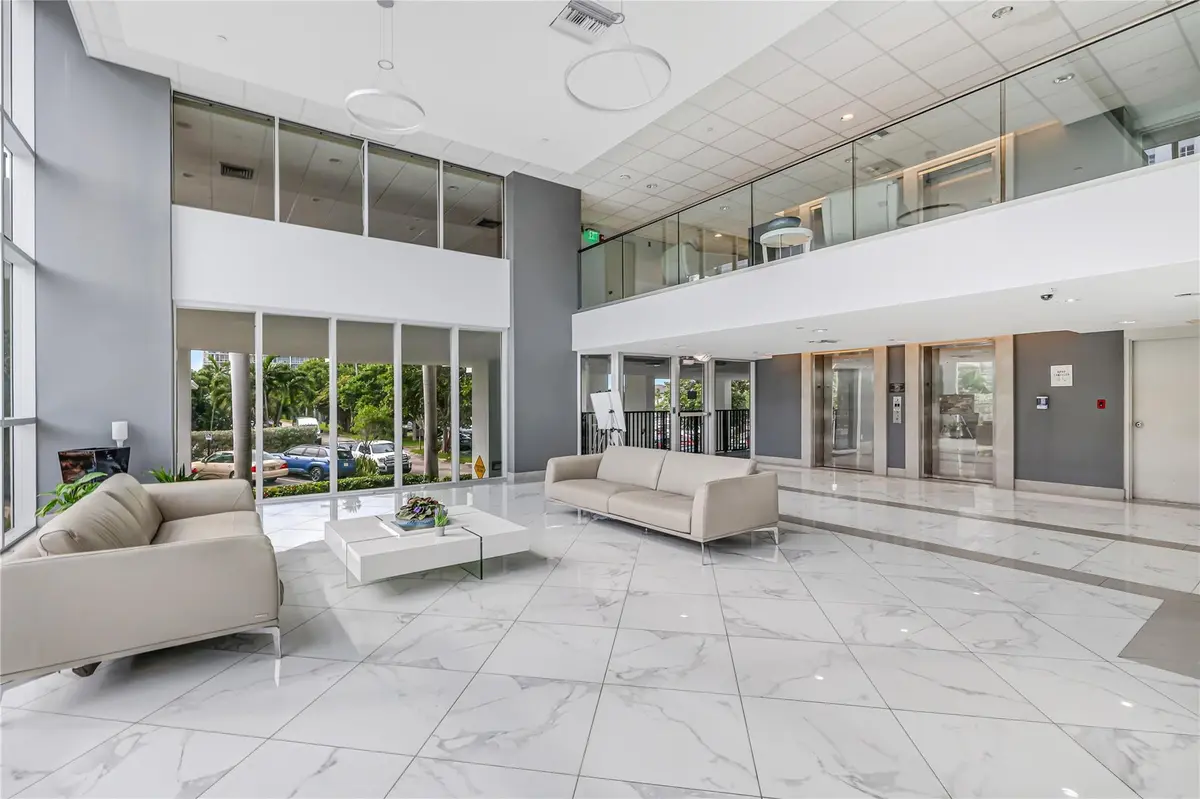 Lobby at 525 N Ocean Boulevard 1916, Pompano Beach