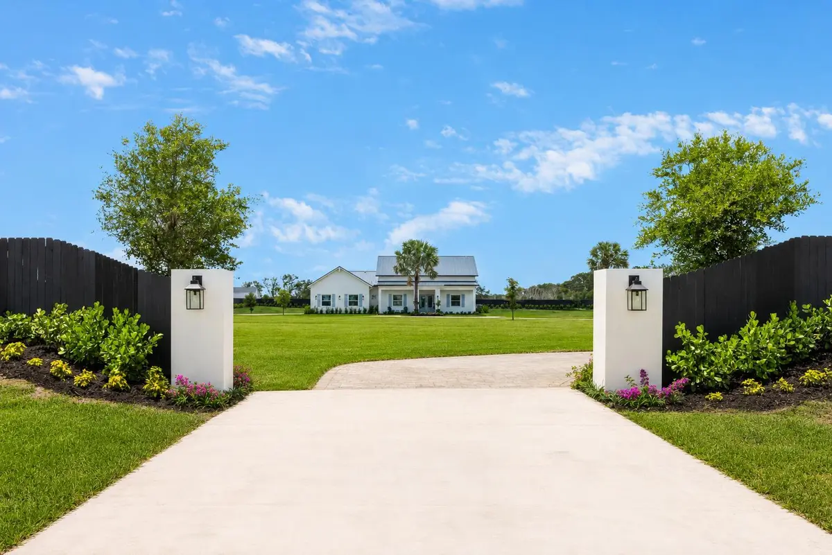 4836 Front at 4836 SW Savage Street, Palm City