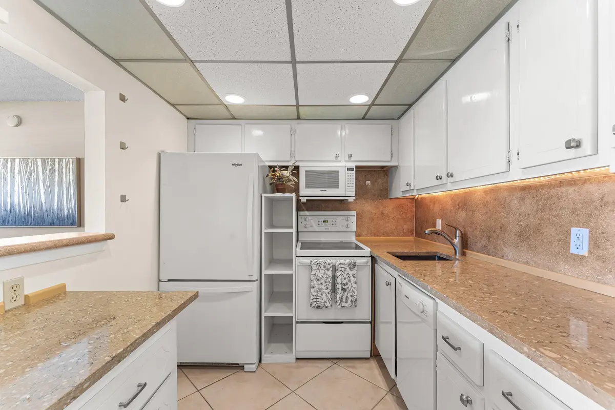 007-1017HarwoodC-DeerfieldBeach-FL-33442 at 1017 Harwood C, Deerfield Beach