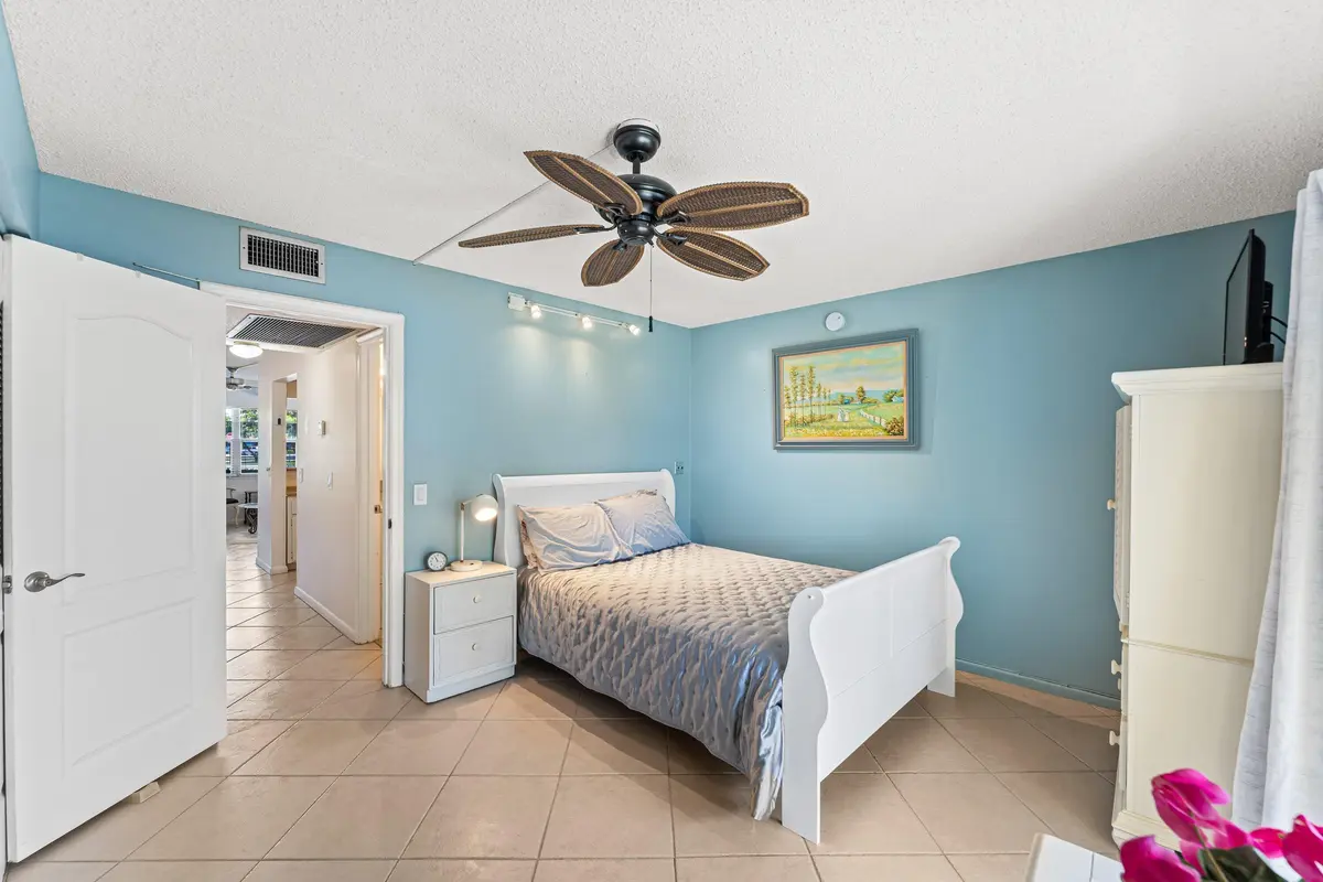 012-1017HarwoodC-DeerfieldBeach-FL-33442 at 1017 Harwood C, Deerfield Beach