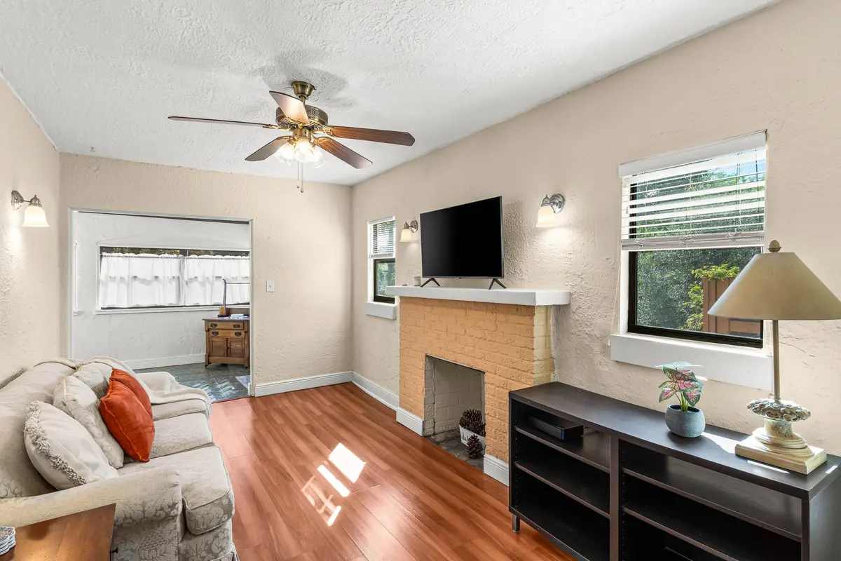 LIVING ROOM at 921 S M Street, Lake Worth Beach