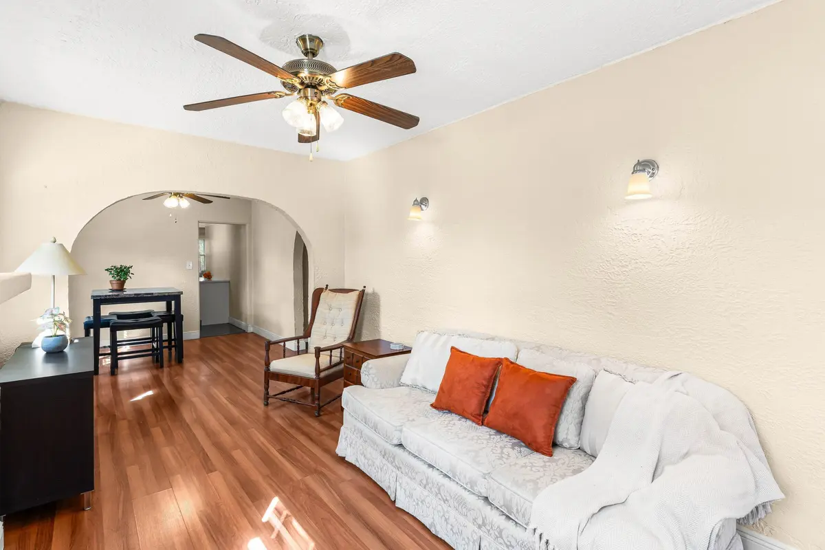 LIVING ROOM at 921 S M Street, Lake Worth Beach