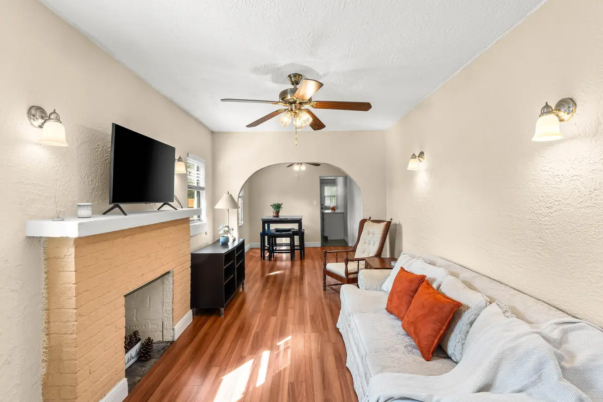 008-921SouthMStreet-LakeWorthBeach-FL-33 at 921 S M Street, Lake Worth Beach