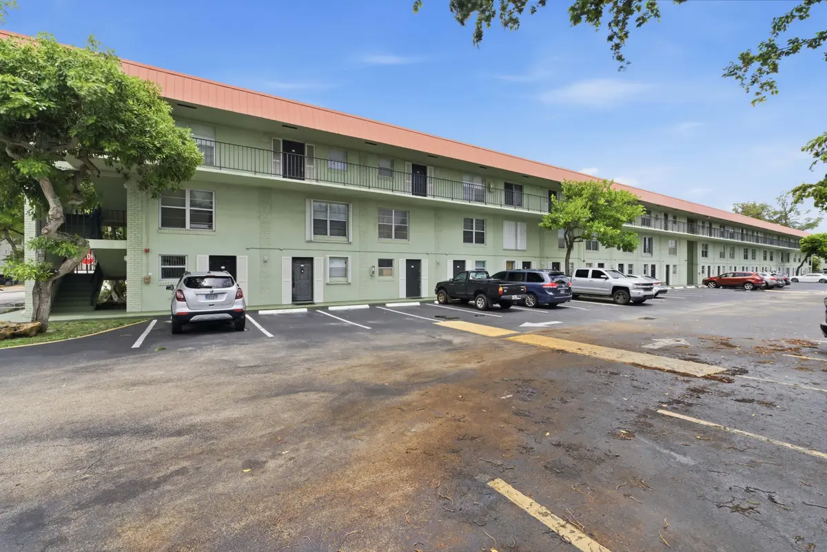 801 W Oakland Park blvd C11_017 at 801 W Oakland Park Boulevard Unit C11, Oakland Park