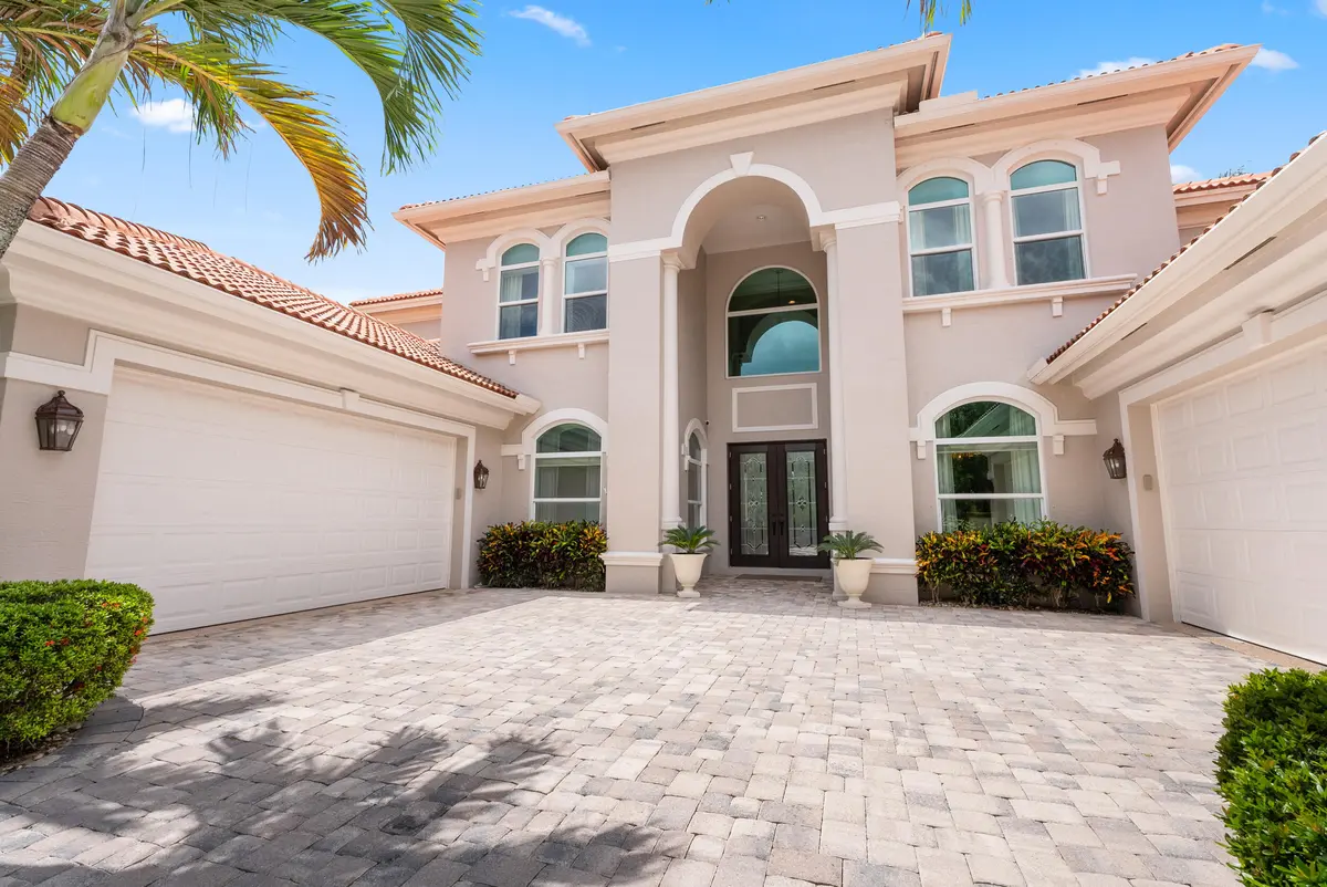 2_dsc09951 at 716 SW Squire Johns Lane, Palm City