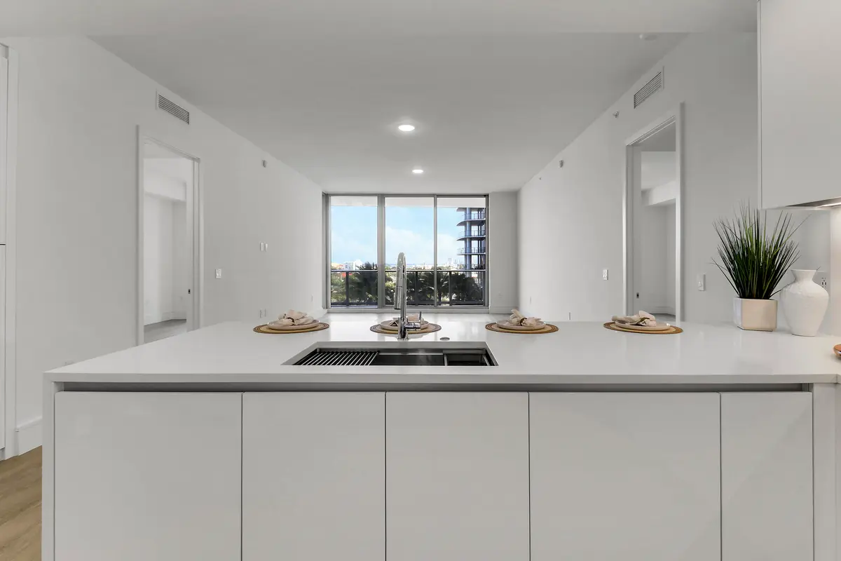 Kitchen view at 220 Lake Shore Drive 815, Lake Park