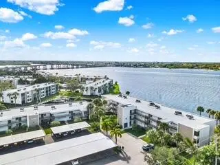 8-106_Circle_Bay-3 at 1950 SW Palm City Road 8-106, Stuart