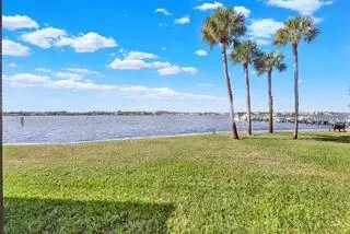8-106_Circle_Bay-21 at 1950 SW Palm City Road 8-106, Stuart