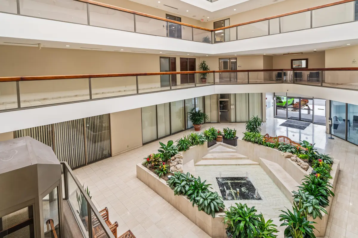 Building Interior at 631 Us-1, North Palm Beach