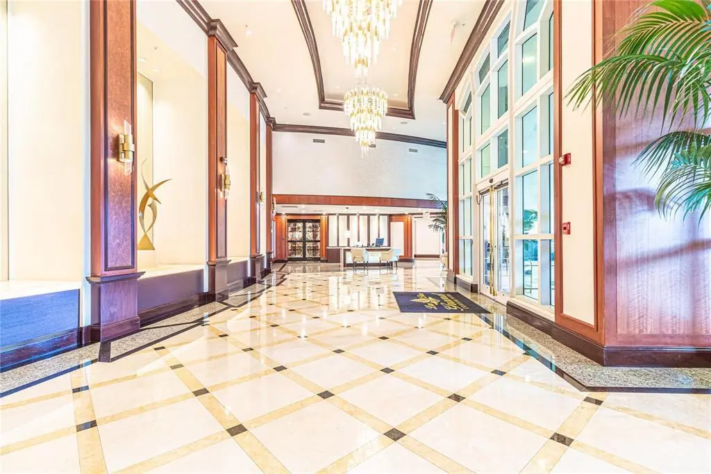 photo 5 at 411 N New River Dr Drive 1703, Fort Lauderdale