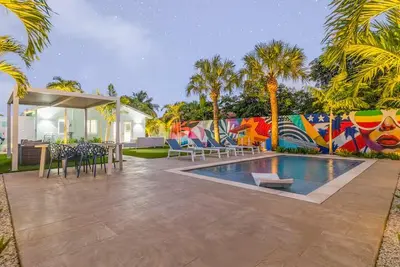 322 NW 4th Avenue, Delray Beach – Single Family Residence for rent