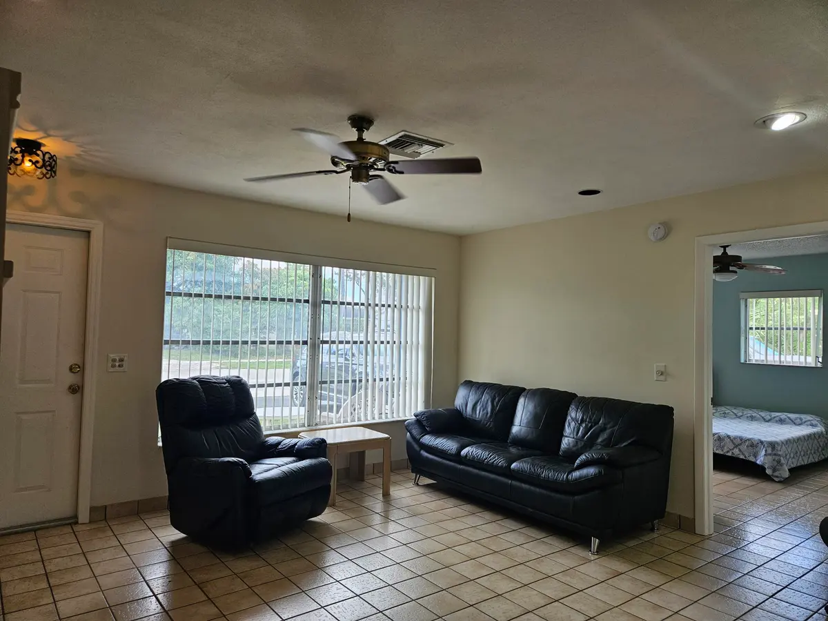 20260529_115807 at 5531 S 37th Street, Greenacres