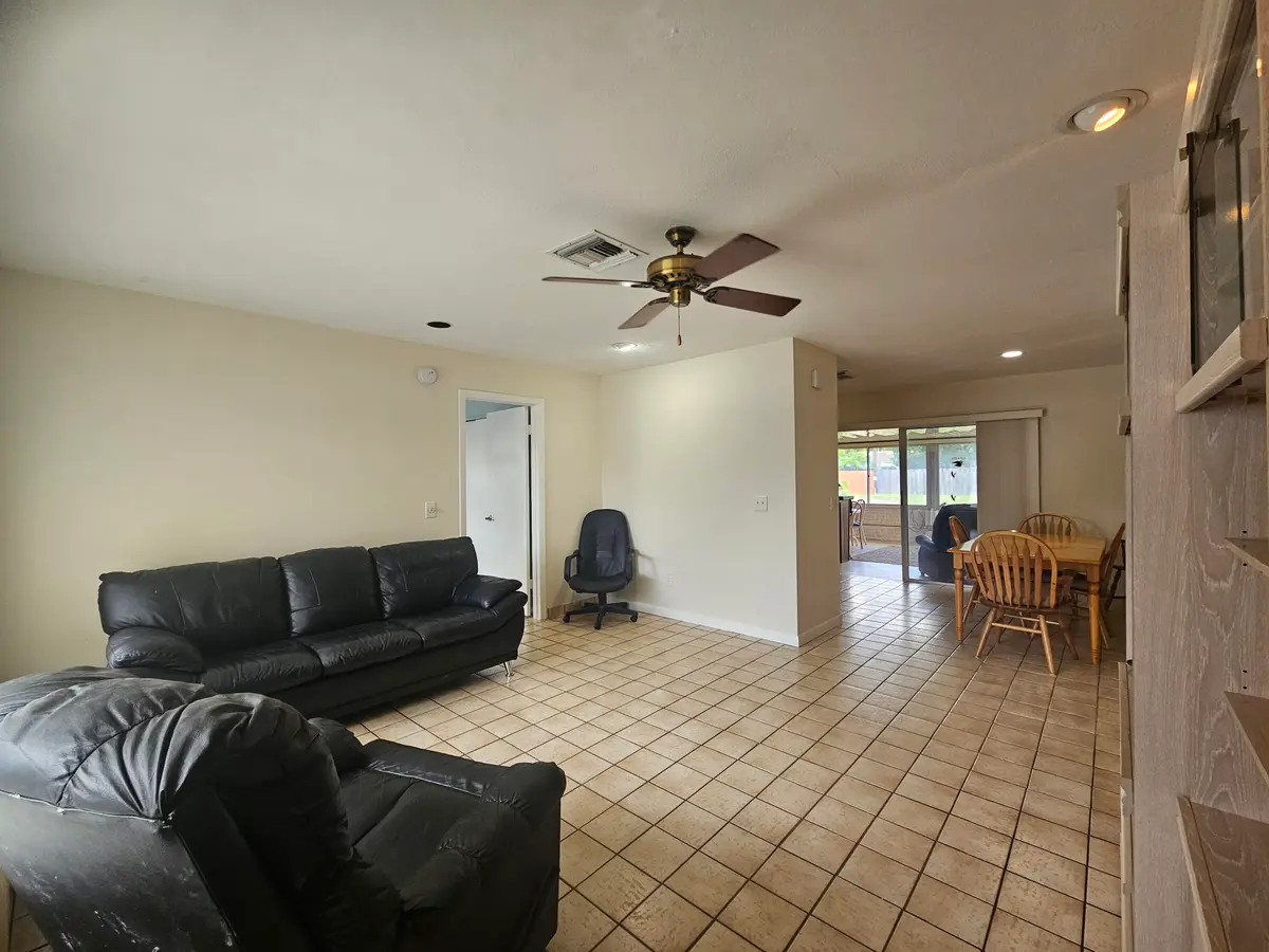 20260529_115942 at 5531 S 37th Street, Greenacres