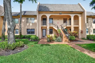 145 Lake Nancy Lane 128, West Palm Beach – Condominium for sale