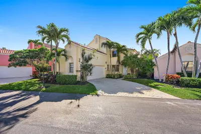 13290 St Tropez Circle, Palm Beach Gardens – sold