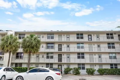 4501 NE 21 Avenue 406, Fort Lauderdale – Condominium for sale