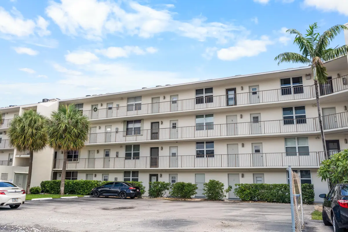 4501 NE 21 Avenue 406, Fort Lauderdale, FL – photo 2