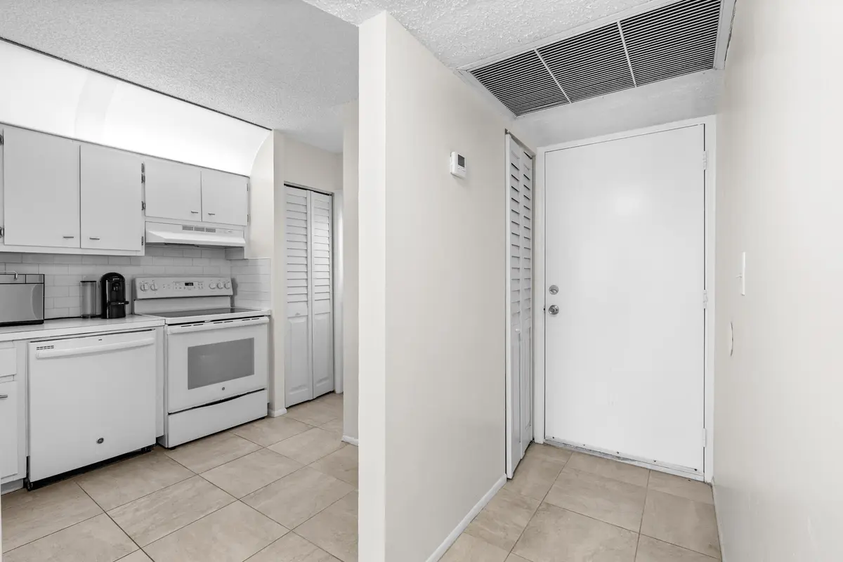 4501 NE 21 Avenue 406, Fort Lauderdale, FL – photo 6