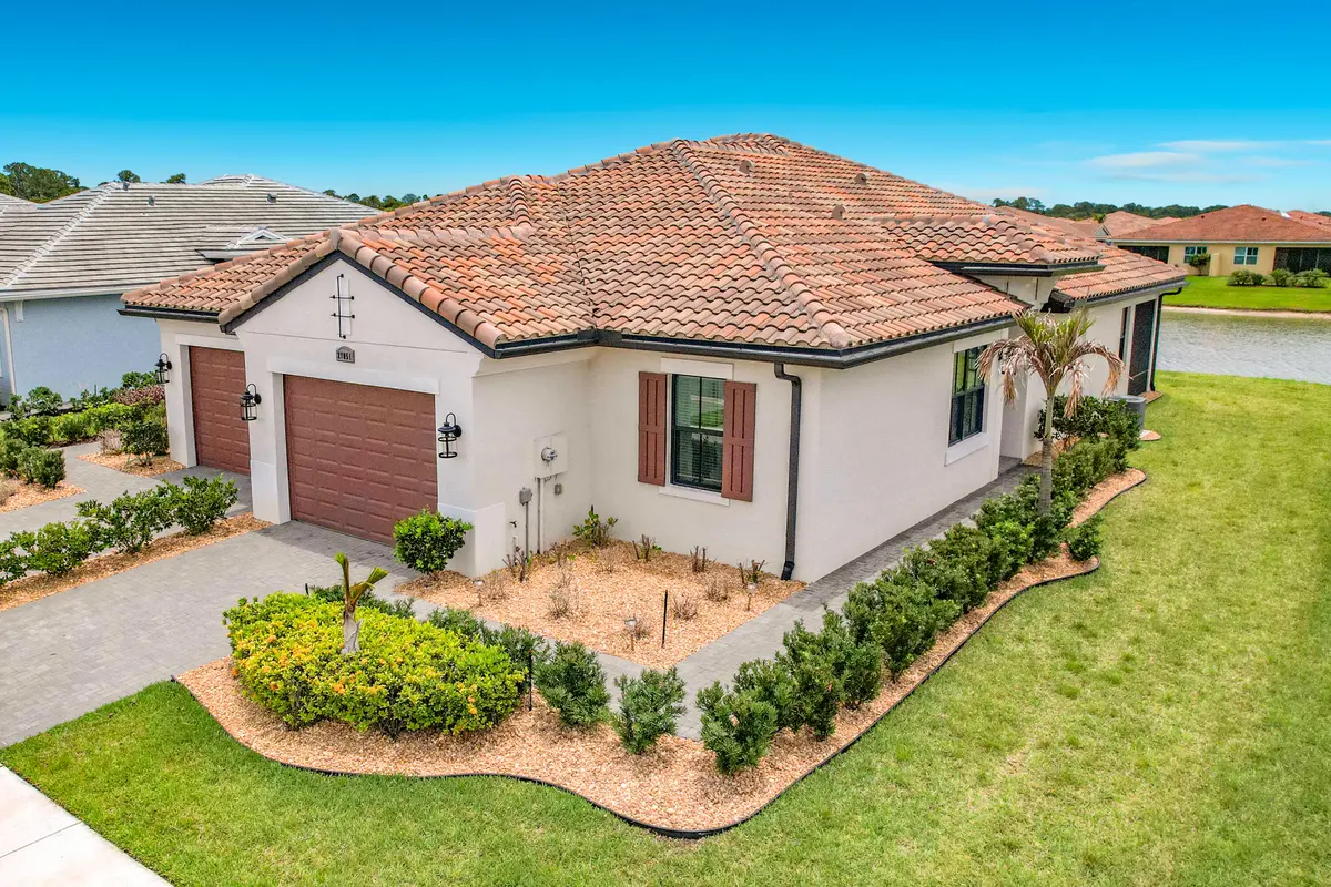 27051 SW Viterbo Way-4 at 27051 SW Viterbo Way, Port St. Lucie