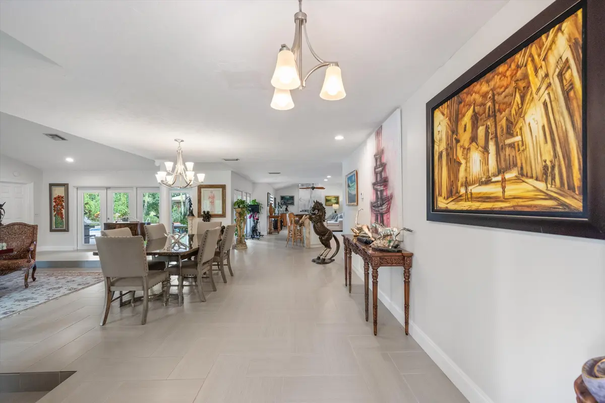 Foyer at 13175 Doubletree Circle, Wellington