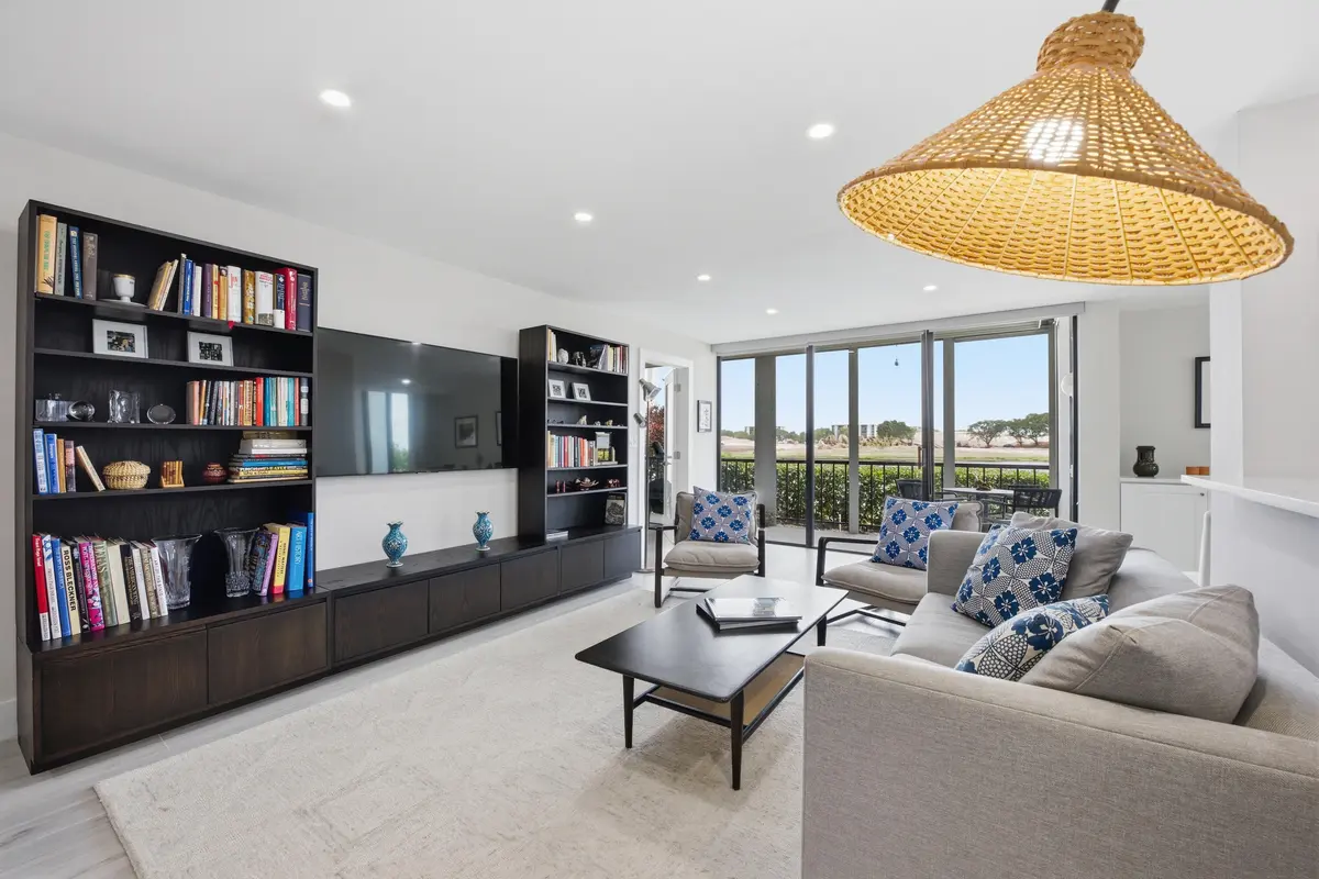 Corner Unit at 7768 Lakeside Boulevard 515, Boca Raton