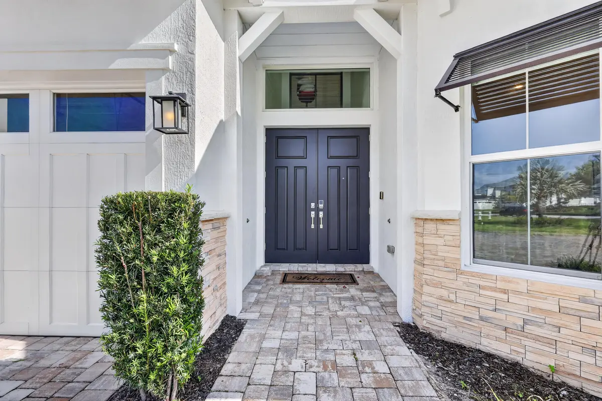 3-print-5P1A5000 at 20160 SE Bridgewater Drive, Jupiter