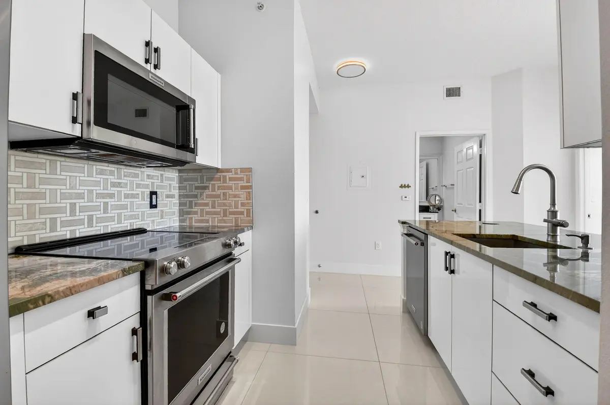 12-web-or-mls-DSC_0710 at 100 NE 6th Street Ph 704, Boynton Beach