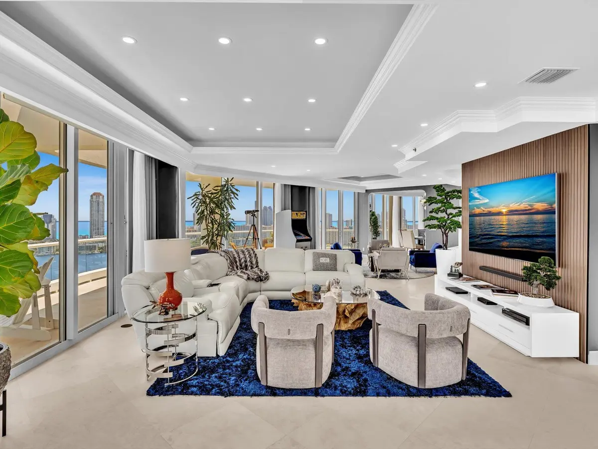 7000 Island Boulevard Ph-06, Aventura, FL – photo 1