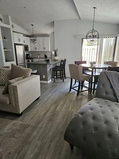 2812 Stoneway Lane Unit B, Fort Pierce – Townhouse for sale