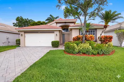 5891 Royal Isles Boulevard, Boynton Beach – Single Family Residence for sale