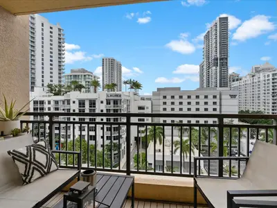 100 N Federal Highway 736, Fort Lauderdale – leased