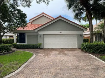 9760 NW 18th Drive, Plantation – sold