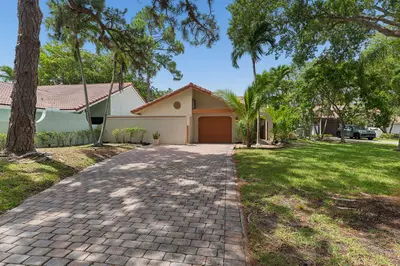 2100 NW 16th Street, Delray Beach – sold