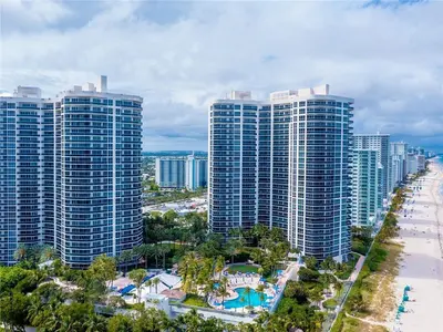 3200 N Ocean Boulevard 406, Fort Lauderdale – Condominium for rent