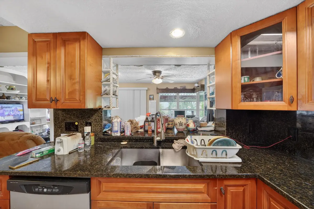 22_247_Airoso_Blvd_-Kitchen-0251 at 247 Airoso Boulevard, Port St. Lucie