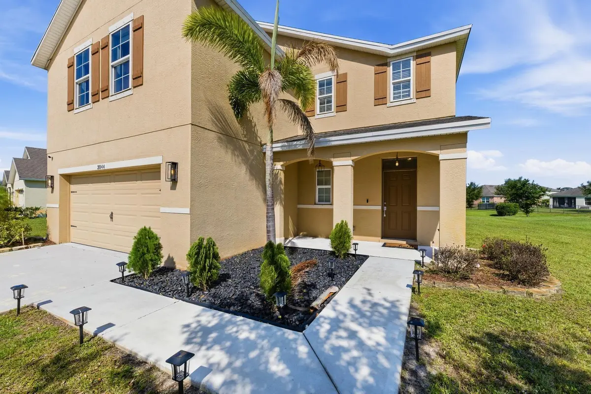 PHOTO-2026-05-31-12-13-06 7 at 3044 Woodswalk Drive, Fort Pierce