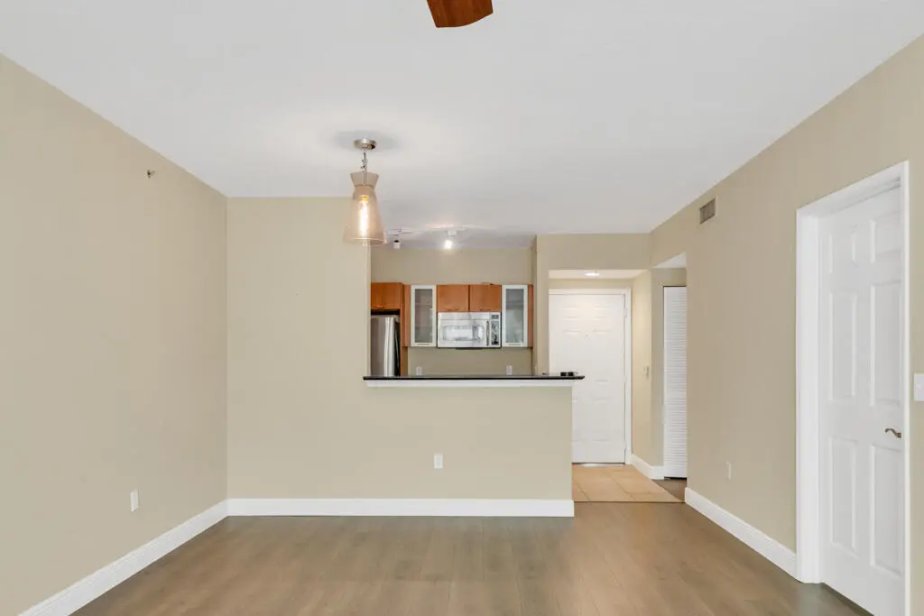 Great Room at 700 E Boynton Beach Boulevard 407, Boynton Beach