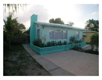 1015 S K Street, Lake Worth Beach – Duplex for sale