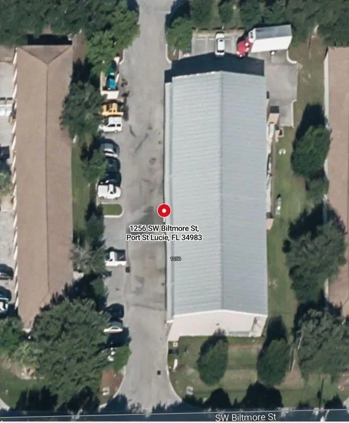 Tractor Trailer parking at 1256 SW Biltmore Street, Port St. Lucie