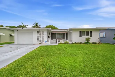 4629 NW 45th Court, Tamarac – Single Family Residence for sale