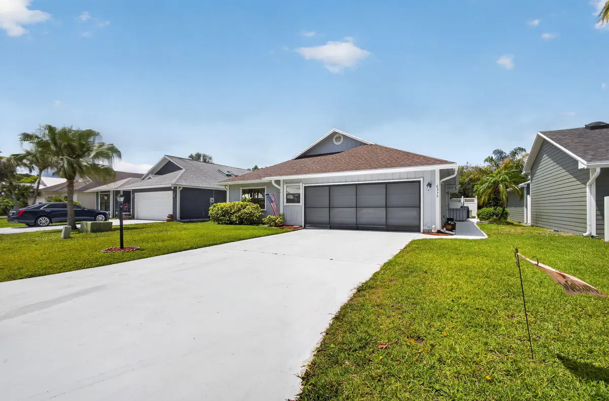 3-web-or-mls-5D1A3223 at 6335 SE Ames Way, Hobe Sound