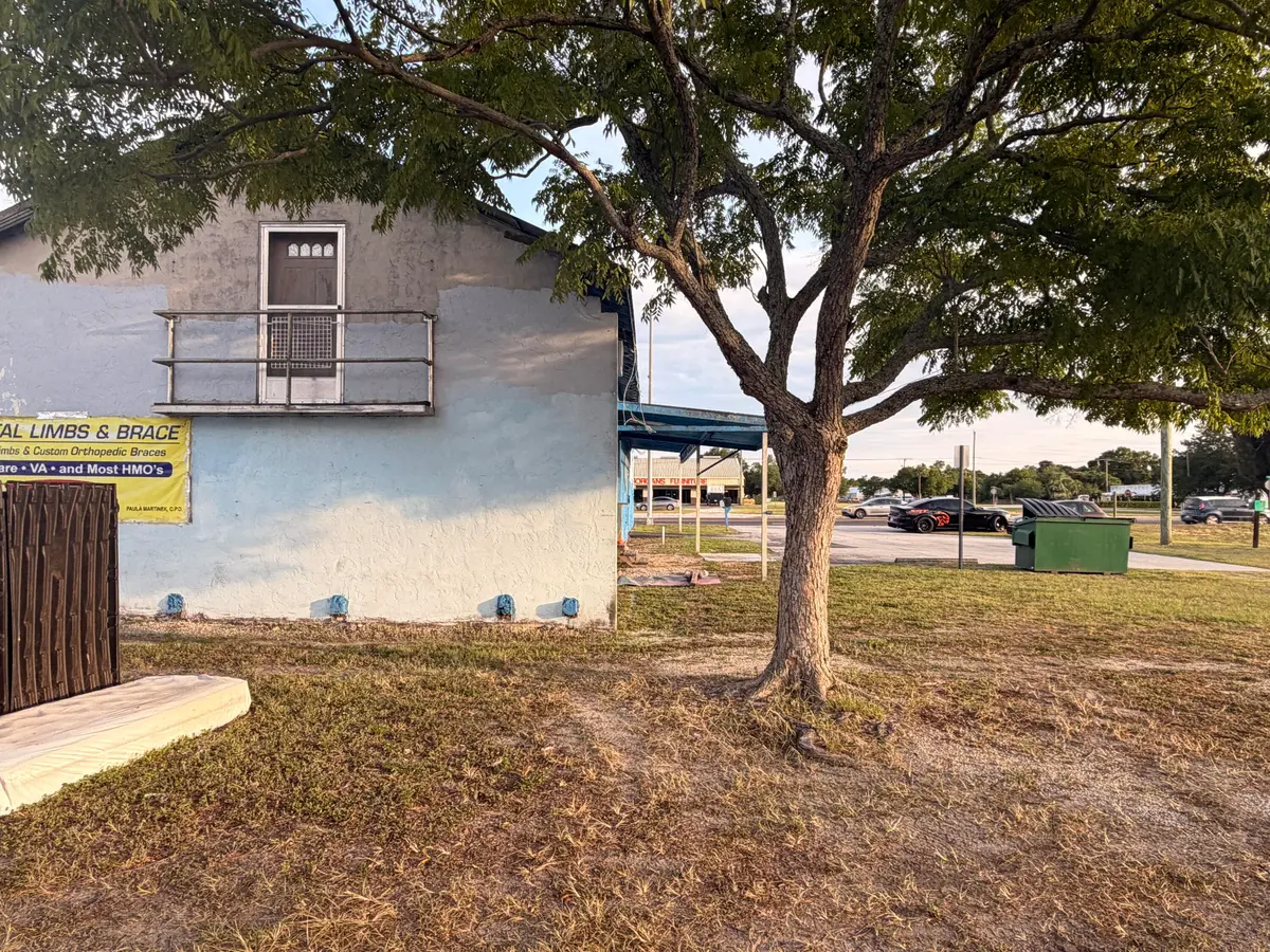 IMG_8982 at 710 NW Park Street, Okeechobee