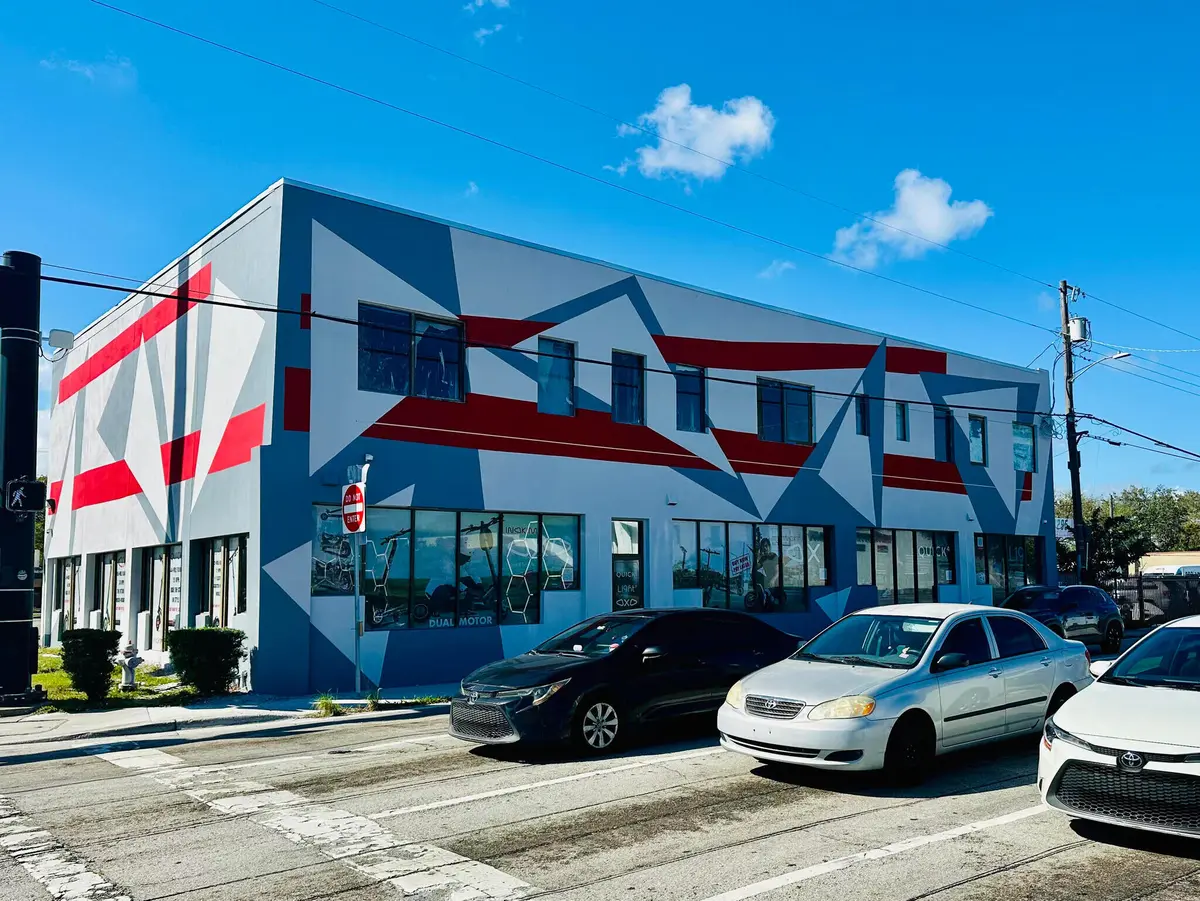 9-Dixie-hwy-Hallandale-Beach-FL-Primary- at 9 N Dixie Highway, Hallandale Beach