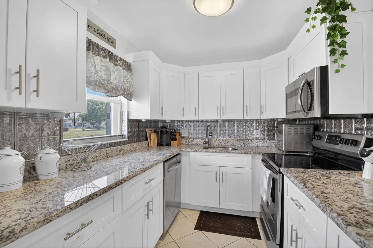 Granite at 360 Seville O, Delray Beach