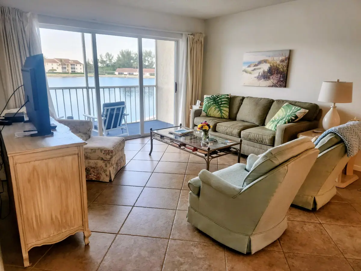 4436 NE Ocean Boulevard E2, Hutchinson Island, FL – photo 6