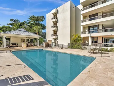 277 N Ocean Boulevard 304, Boca Raton – Condominium for rent