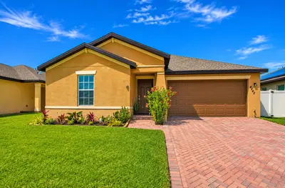 4242 Thurso Way, Fort Pierce – Single Family Residence for sale